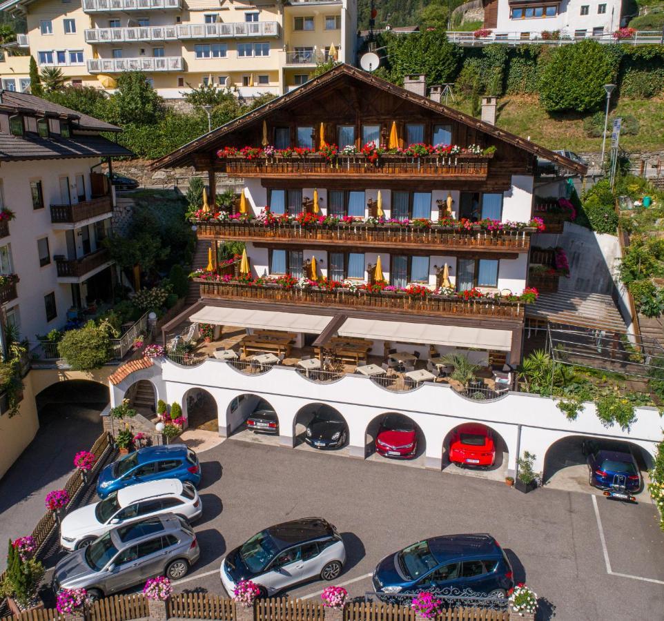 Pension Brunhild San Leonardo in Passiria Eksteriør billede